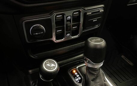 Jeep Wrangler, 2021 год, 4 150 000 рублей, 15 фотография