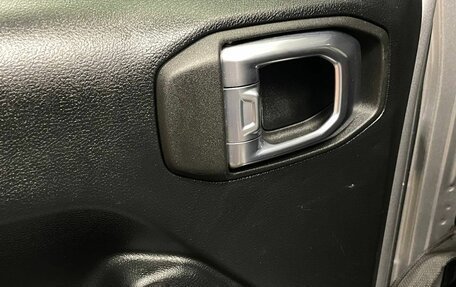 Jeep Wrangler, 2021 год, 4 150 000 рублей, 18 фотография