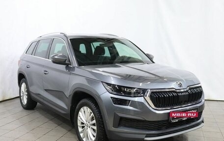 Skoda Kodiaq I, 2022 год, 3 760 000 рублей, 3 фотография