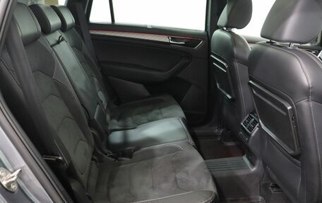 Skoda Kodiaq I, 2022 год, 3 760 000 рублей, 23 фотография