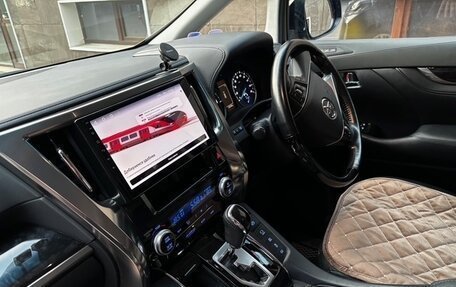 Toyota Alphard III, 2018 год, 5 000 000 рублей, 6 фотография