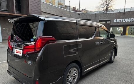 Toyota Alphard III, 2018 год, 5 000 000 рублей, 4 фотография