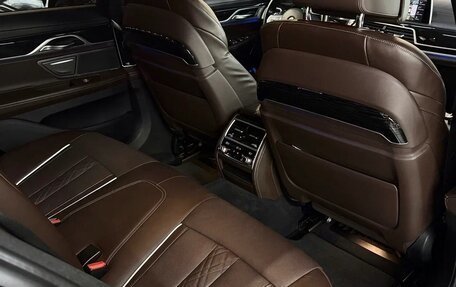 BMW 7 серия, 2020 год, 7 500 000 рублей, 21 фотография