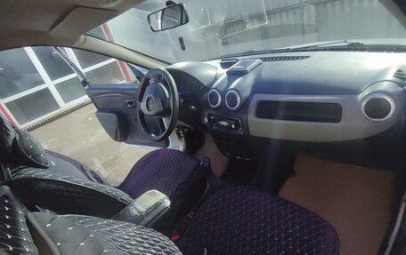 Renault Logan I, 2013 год, 230 000 рублей, 10 фотография