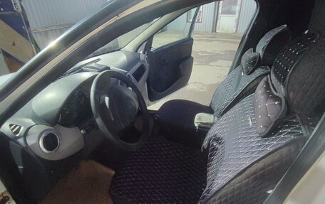 Renault Logan I, 2013 год, 230 000 рублей, 12 фотография