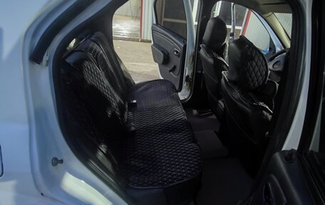 Renault Logan I, 2013 год, 230 000 рублей, 9 фотография