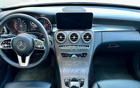 Mercedes-Benz C-Класс, 2019 год, 2 700 000 рублей, 3 фотография