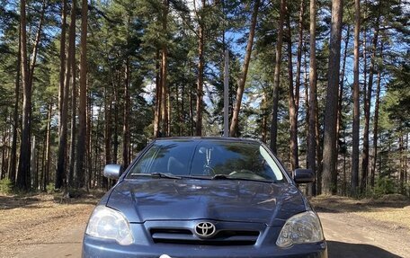 Toyota Corolla, 2004 год, 540 000 рублей, 4 фотография