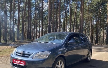 Toyota Corolla, 2004 год, 540 000 рублей, 6 фотография