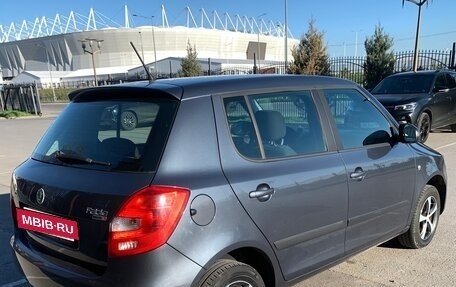 Skoda Fabia II, 2011 год, 700 000 рублей, 3 фотография