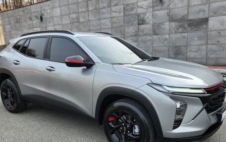 Chevrolet Trax, 2023 год, 1 605 000 рублей, 3 фотография