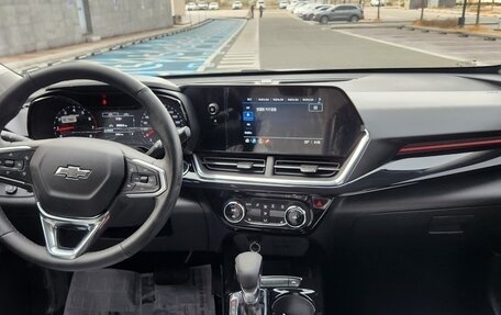 Chevrolet Trax, 2023 год, 1 605 000 рублей, 12 фотография