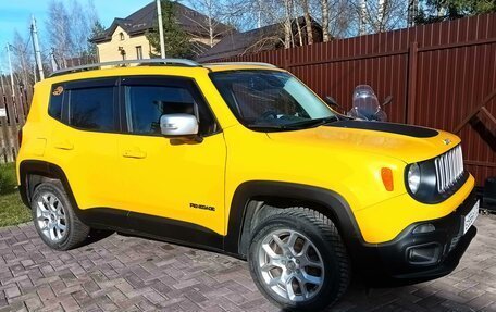 Jeep Renegade I рестайлинг, 2015 год, 2 000 000 рублей, 2 фотография