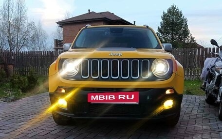 Jeep Renegade I рестайлинг, 2015 год, 2 000 000 рублей, 8 фотография