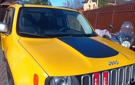 Jeep Renegade I рестайлинг, 2015 год, 2 000 000 рублей, 13 фотография