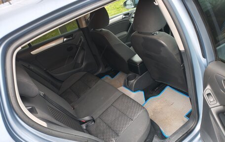 Volkswagen Golf VI, 2011 год, 700 000 рублей, 10 фотография