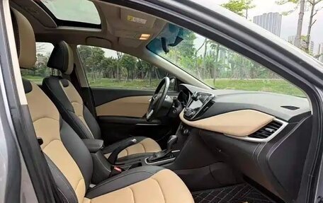 Chevrolet Monza, 2022 год, 1 190 000 рублей, 14 фотография