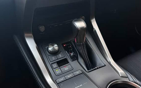 Lexus NX, 2022 год, 3 367 000 рублей, 9 фотография