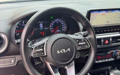 KIA K3, 2023 год, 1 900 000 рублей, 9 фотография