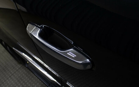 Toyota Land Cruiser 200, 2018 год, 7 298 000 рублей, 24 фотография