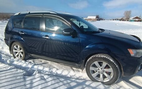 Mitsubishi Outlander III рестайлинг 3, 2010 год, 1 200 000 рублей, 6 фотография