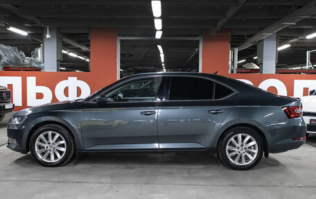 Skoda Superb III рестайлинг, 2018 год, 1 898 000 рублей, 8 фотография