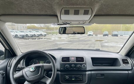 Skoda Fabia II, 2010 год, 570 000 рублей, 10 фотография