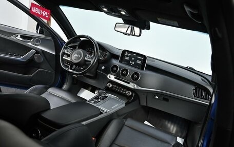 KIA Stinger I, 2018 год, 2 349 000 рублей, 6 фотография