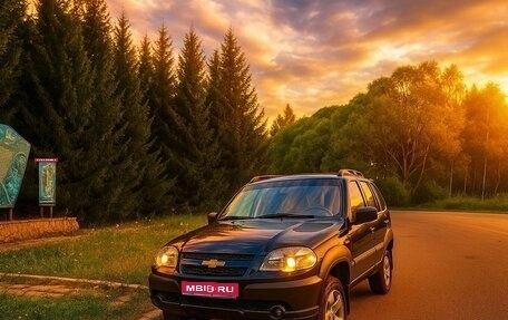 Chevrolet Niva I рестайлинг, 2010 год, 750 000 рублей, 1 фотография