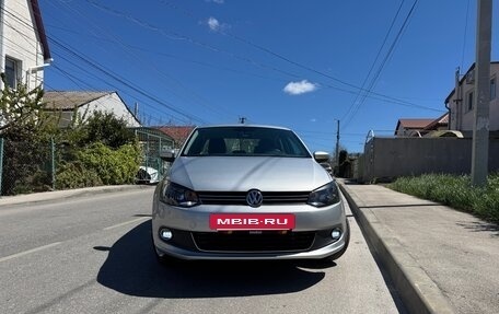 Volkswagen Polo VI (EU Market), 2012 год, 933 333 рублей, 2 фотография