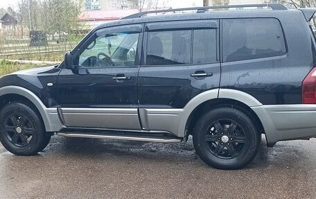 Mitsubishi Pajero III рестайлинг, 2003 год, 850 000 рублей, 2 фотография