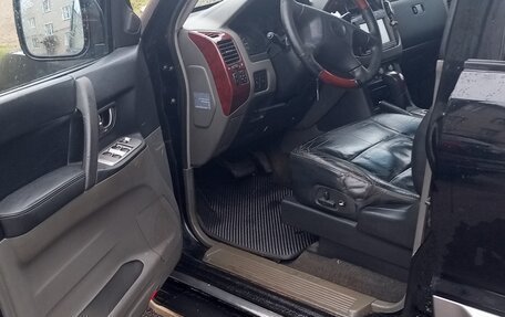 Mitsubishi Pajero III рестайлинг, 2003 год, 850 000 рублей, 5 фотография