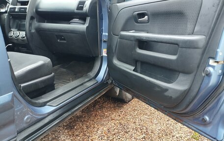 Honda CR-V II рестайлинг, 2004 год, 650 000 рублей, 12 фотография