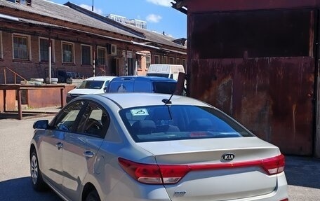 KIA Rio IV, 2017 год, 1 390 000 рублей, 3 фотография