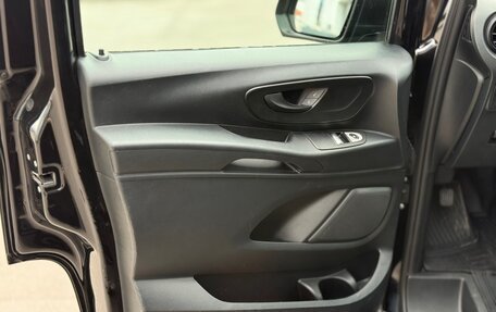 Mercedes-Benz Vito, 2018 год, 3 540 000 рублей, 22 фотография