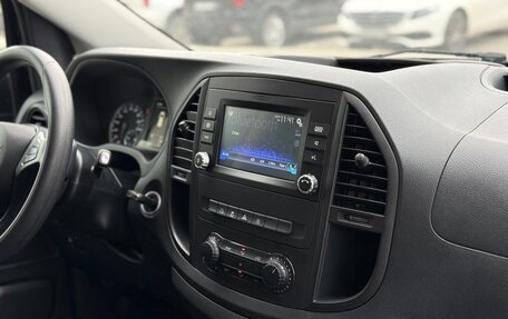 Mercedes-Benz Vito, 2018 год, 3 540 000 рублей, 26 фотография