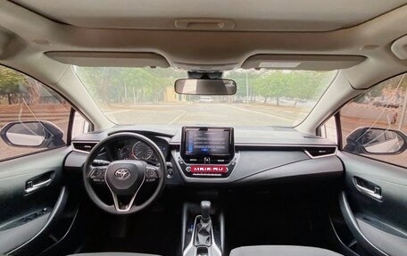 Toyota Corolla, 2025 год, 2 300 000 рублей, 5 фотография