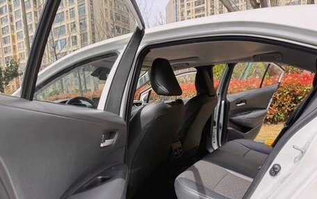 Toyota Corolla, 2022 год, 1 800 000 рублей, 13 фотография