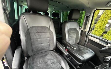 Volkswagen Multivan T6 рестайлинг, 2019 год, 5 100 000 рублей, 12 фотография