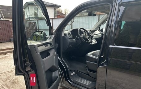 Volkswagen Multivan T6 рестайлинг, 2019 год, 5 100 000 рублей, 7 фотография