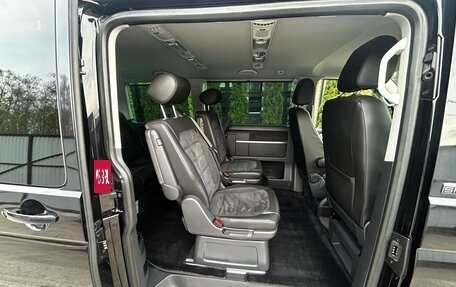 Volkswagen Multivan T6 рестайлинг, 2019 год, 5 100 000 рублей, 14 фотография