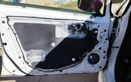 Nissan Note II рестайлинг, 2019 год, 1 565 000 рублей, 10 фотография