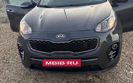 KIA Sportage IV рестайлинг, 2018 год, 1 500 000 рублей, 8 фотография