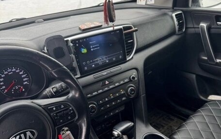 KIA Sportage IV рестайлинг, 2018 год, 1 500 000 рублей, 6 фотография