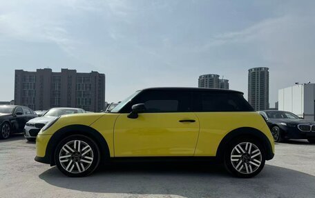 MINI Hatch, 2025 год, 3 700 000 рублей, 4 фотография