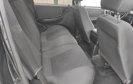 Chevrolet Niva I рестайлинг, 2010 год, 750 000 рублей, 11 фотография