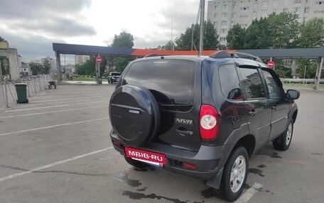 Chevrolet Niva I рестайлинг, 2010 год, 750 000 рублей, 16 фотография