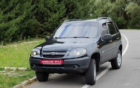 Chevrolet Niva I рестайлинг, 2010 год, 750 000 рублей, 6 фотография