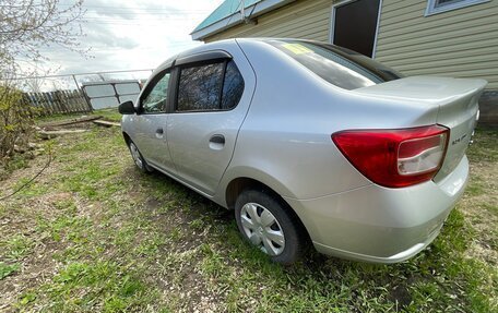 Renault Logan II, 2015 год, 450 000 рублей, 4 фотография