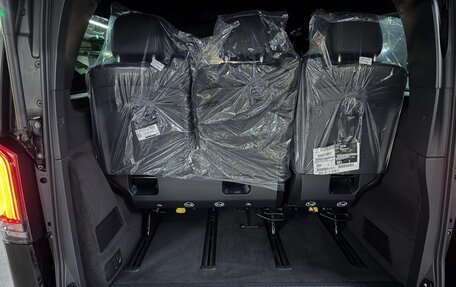 Mercedes-Benz V-Класс, 2026 год, 14 870 000 рублей, 37 фотография